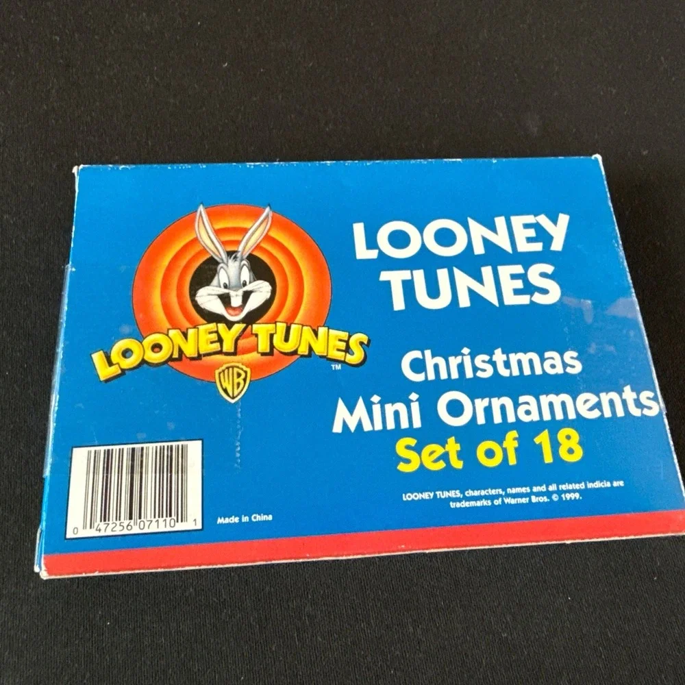 Looney Tunes Mania this lot
